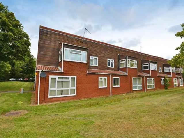 Apartment for rent in Linford Wood, Milton Keynes