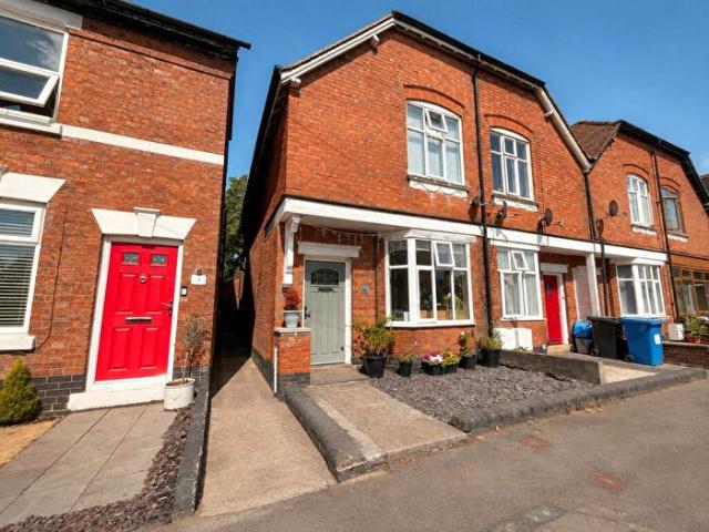 Apartment for rent in Leyfields, Kettlebrook