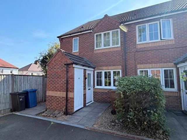 Apartment for rent in Mile Oak, Boley Park