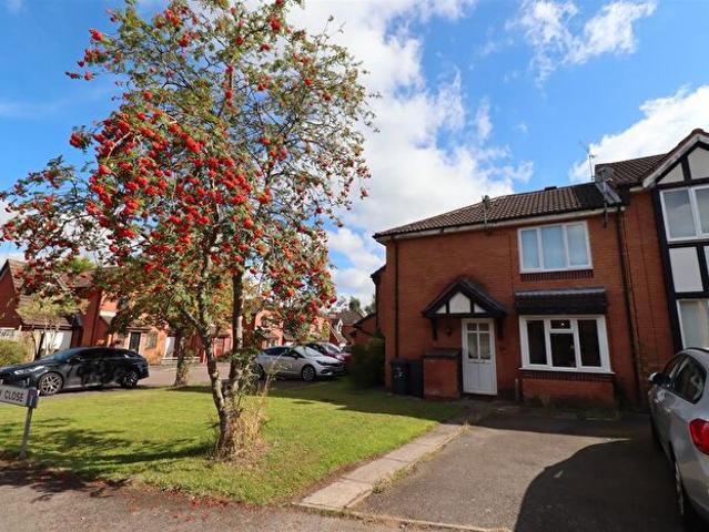 Apartment for rent in Chilvers Coton, Camp Hill