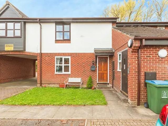 Apartment for rent in Stoke Mandeville, Buckinghamshire