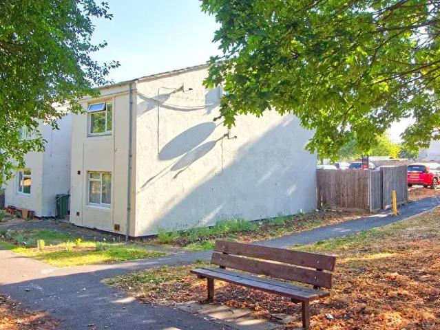 Apartment for rent in Oakridge Park, Old Wolverton