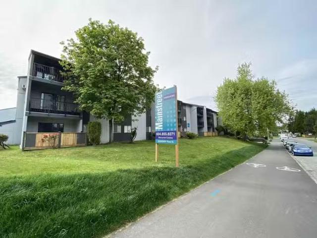 Condo for rent in Abbotsford