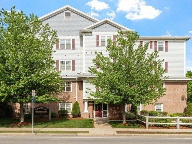 Condo for sale in Melrose, Massachusetts