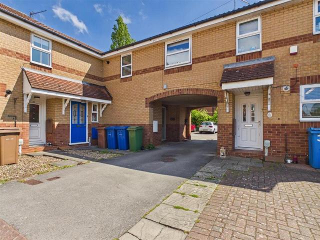 House for sale in Elloughton-cum-Brough, Brough