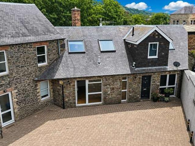 Townhouse for sale in Galashiels, Scotland