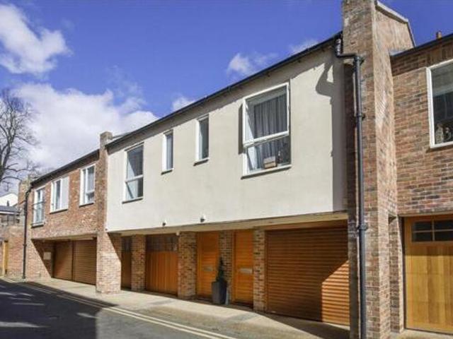 House for rent in High Field, York