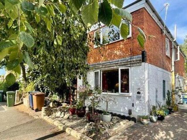 House for sale in Highfield, The Slade