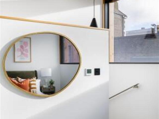 Townhouse for sale in Leyton, Greater London