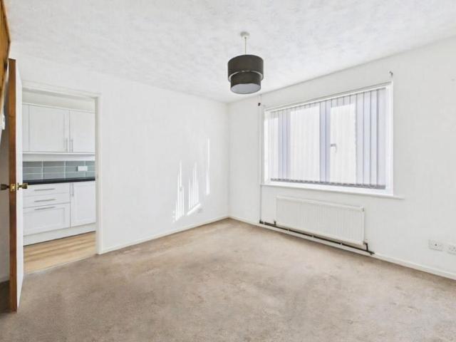 Apartment for rent in Seaton, Budlake