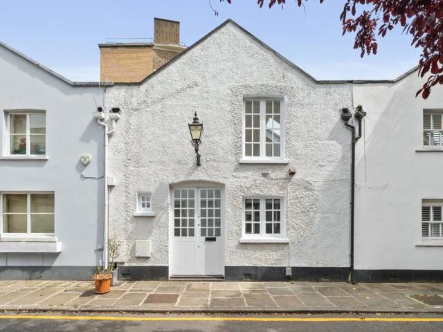 House for rent in South Kensington, Isle Of Man