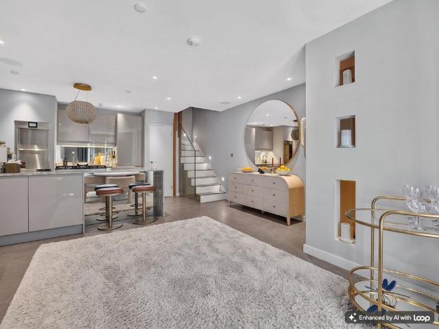 Apartment for rent in Royal Borough of Kensington and Chelsea, Greater London