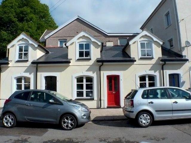 Apartment for rent in Nangreaves, Wales