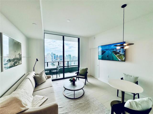 Room for rent in Miami, Florida