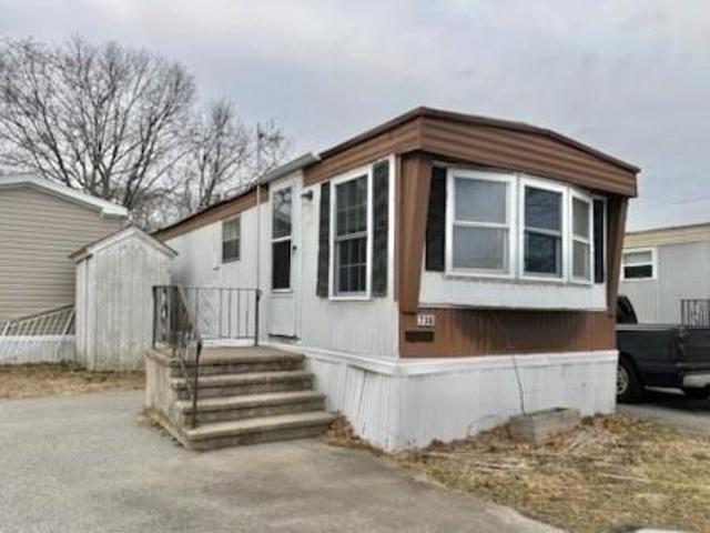 House for sale in Middletown, Rhode Island