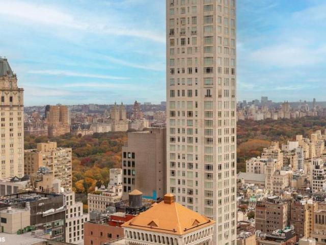 Apartment for sale in Arverne, New York