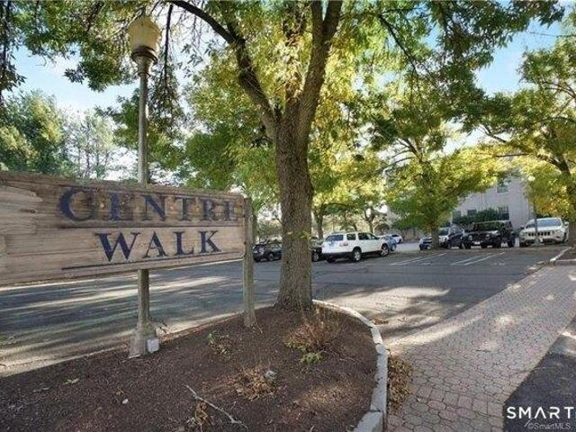 Condo for sale in Fort Trumbull, Milford
