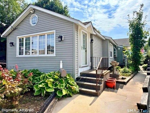 House for sale in Walnut Beach, Milford