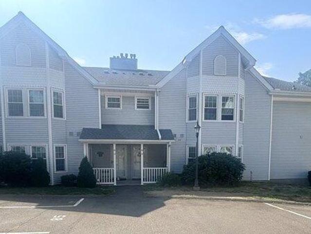 Condo for sale in Milford, Connecticut