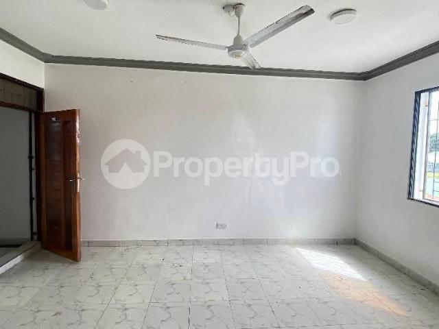 Apartment for rent in Mombasa Road, Mombasa