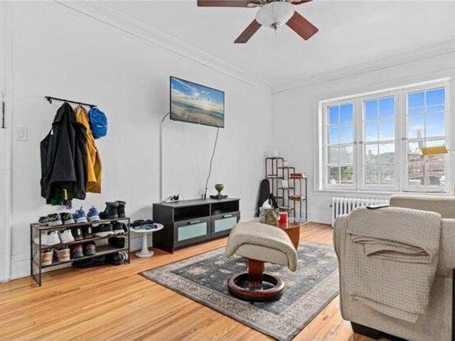 Condo for sale in Hennepin, Minnesota