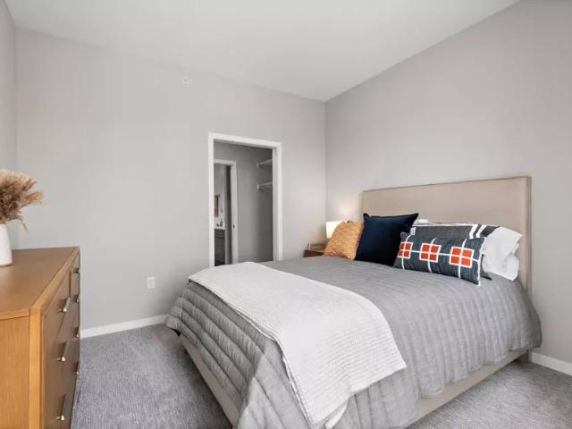 Room for rent in Hennepin, Minnesota