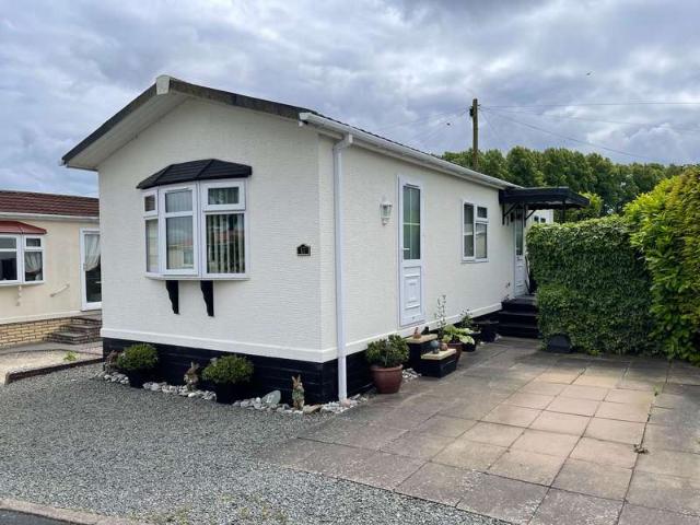 House for sale in Alderminster, Warwickshire