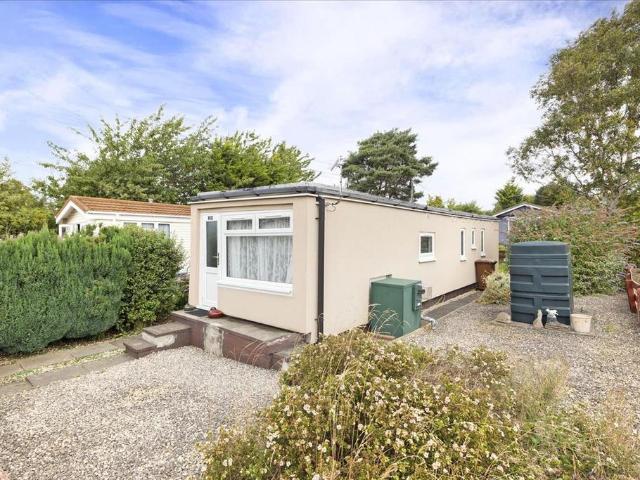 Park Home for sale in Bilston, Scotland