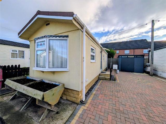 Park Home for sale in Syston, Elmfield