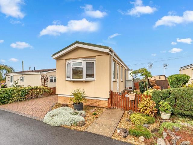 Park Home for sale in Paynes Orchard, Patchway