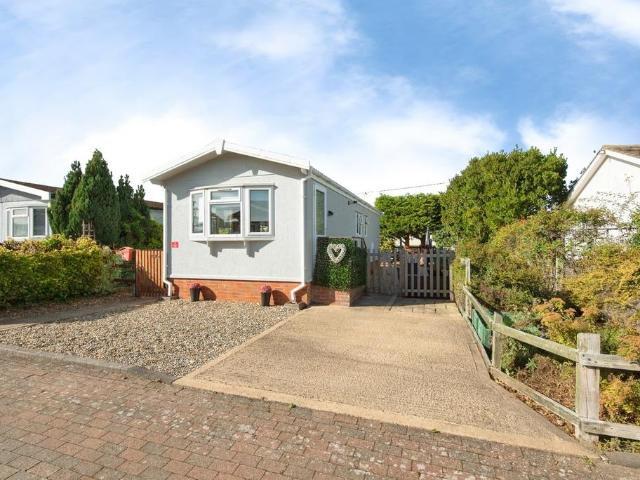 Park Home for sale in Ashwell, North Hertfordshire