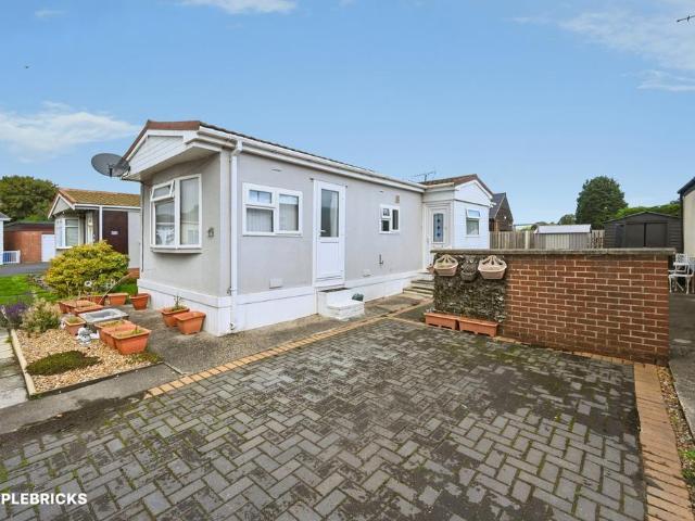 Park Home for sale in Mansfield Woodhouse, Mansfield