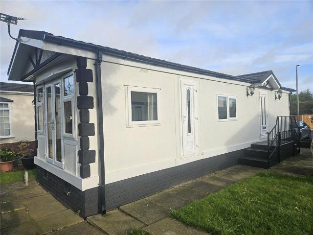 Bungalow for sale in Coven Heath, Great Chatwell