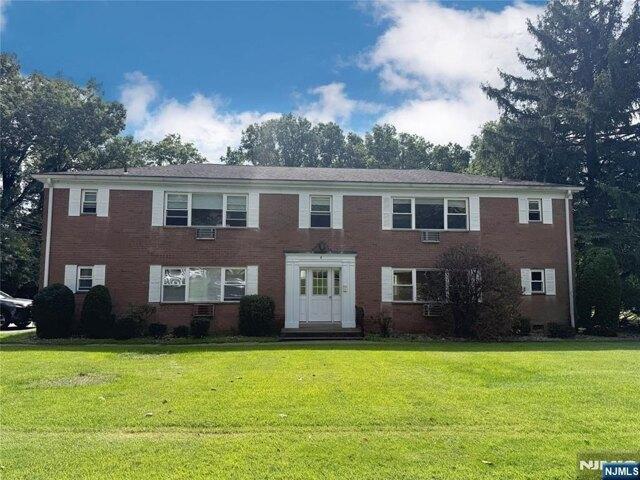 Condo for sale in Ridgemount Gardens, Montvale