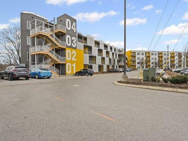 Condo for sale in Nashville, Tennessee