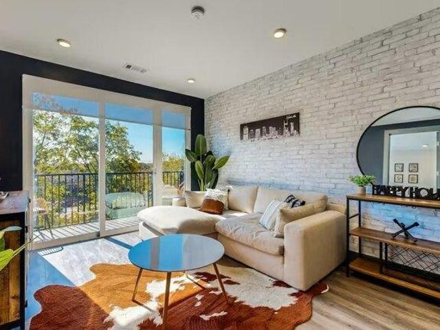 Condo for sale in Nashville, Tennessee