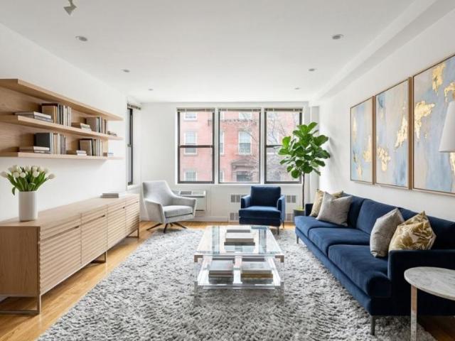 Apartment for sale in Arverne, New York