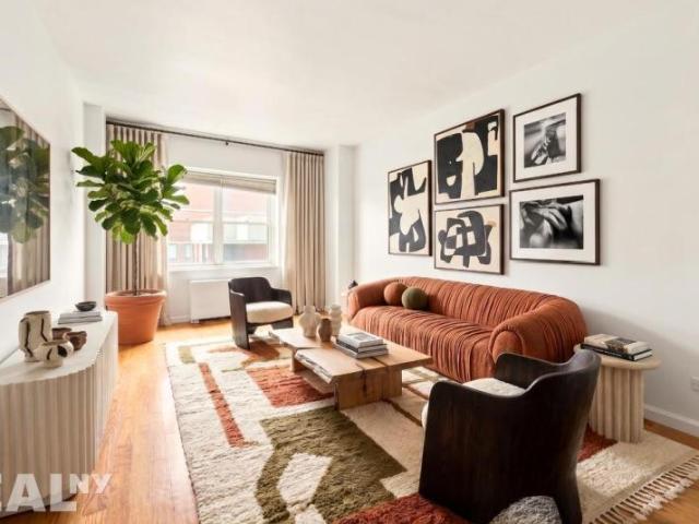 Condo for sale in Arverne, New York