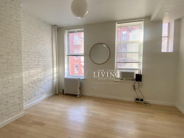 Apartment for rent in Arverne, New York