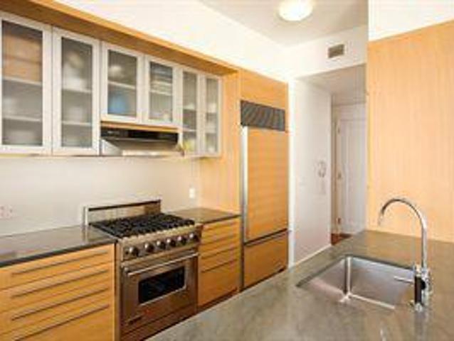 Condo for sale in Arverne, New York