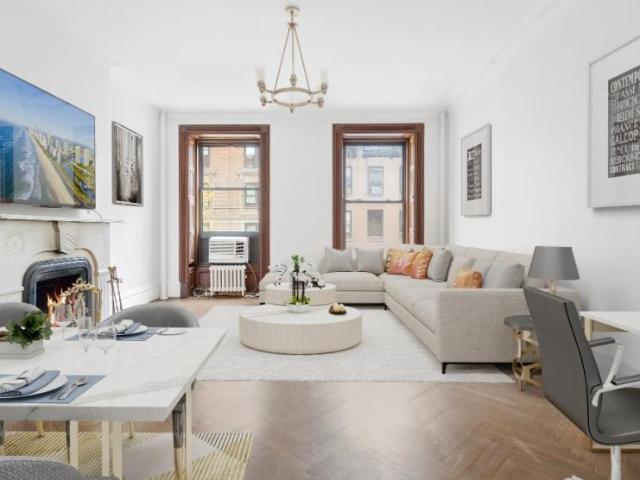 Apartment for sale in Arverne, New York