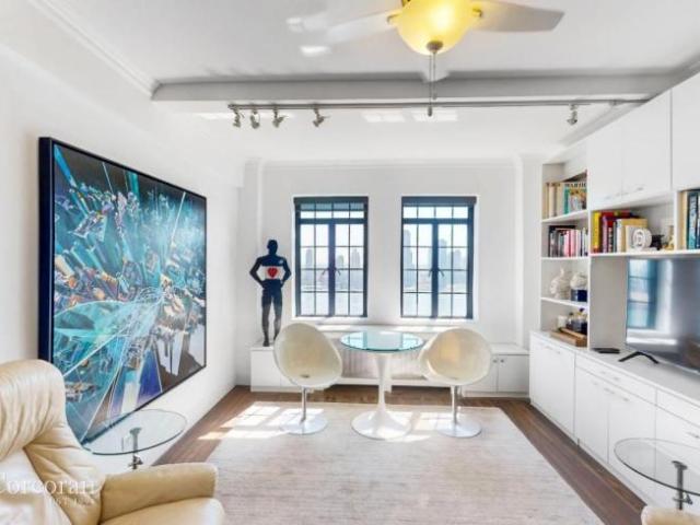 Apartment for sale in Arverne, New York