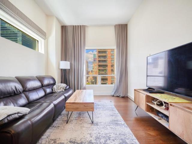 Condo for sale in Arverne, New York