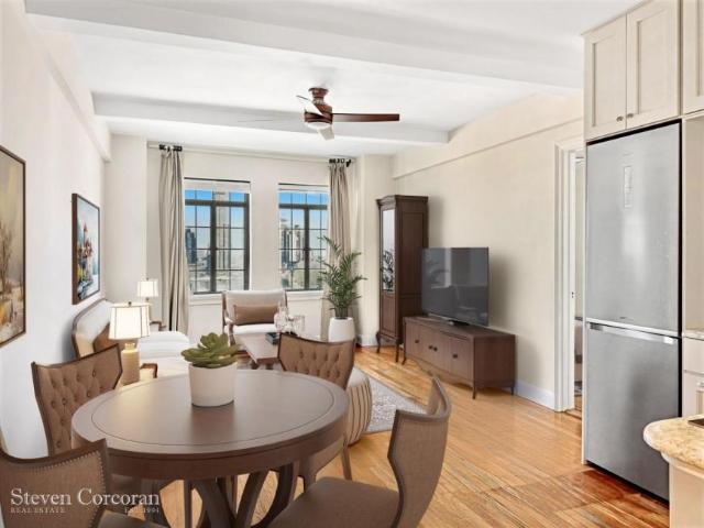 Apartment for sale in Arverne, New York