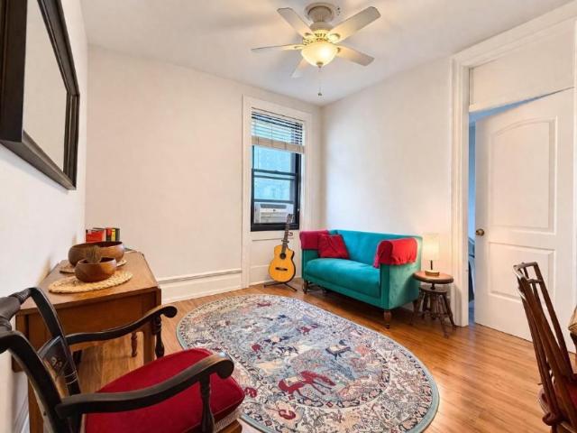 Apartment for sale in Arverne, New York