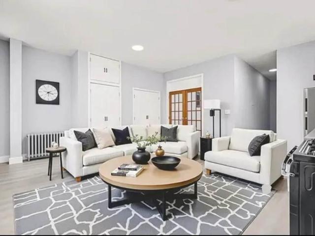 Townhouse for rent in Arverne, New York