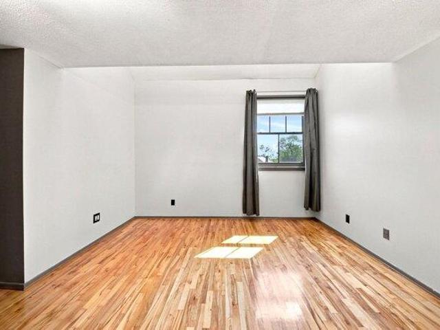 Condo for sale in Auburndale, Massachusetts