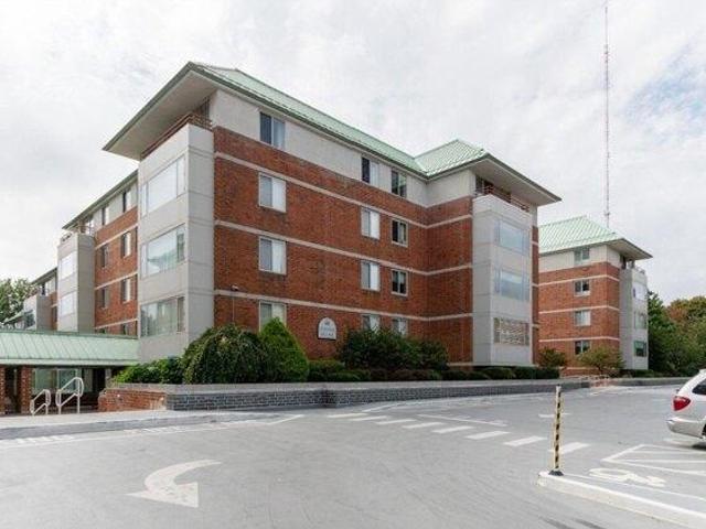 Condo for sale in Auburndale, Massachusetts