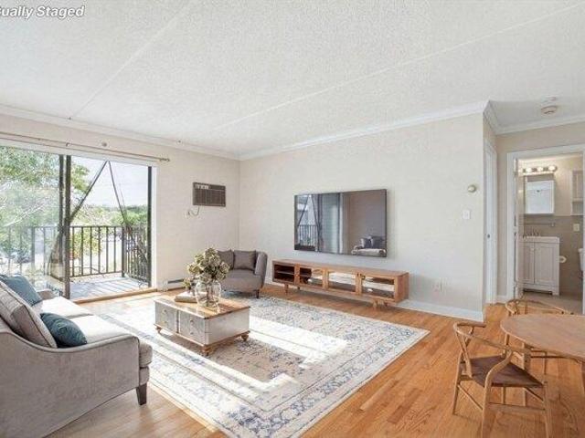 Condo for sale in Auburndale, Massachusetts