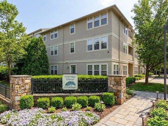 Condo for sale in North Andover, Middleton